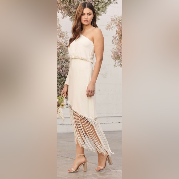 Lulus Cream One-Shoulder Fringe Midi Dress Size Small NWT - Picture 3 of 11